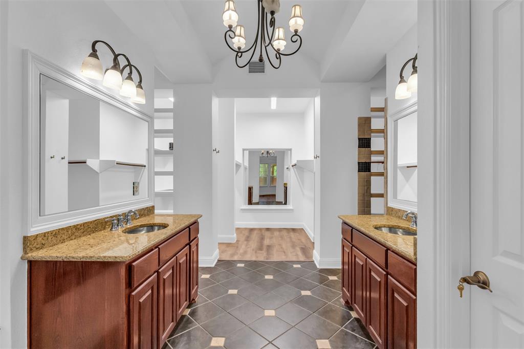 10910 Nevis Lane, Dallas, TX 75218