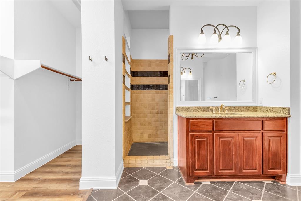 10910 Nevis Lane, Dallas, TX 75218