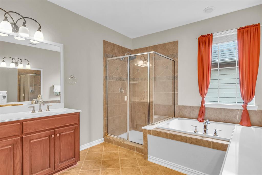 10910 Nevis Lane, Dallas, TX 75218