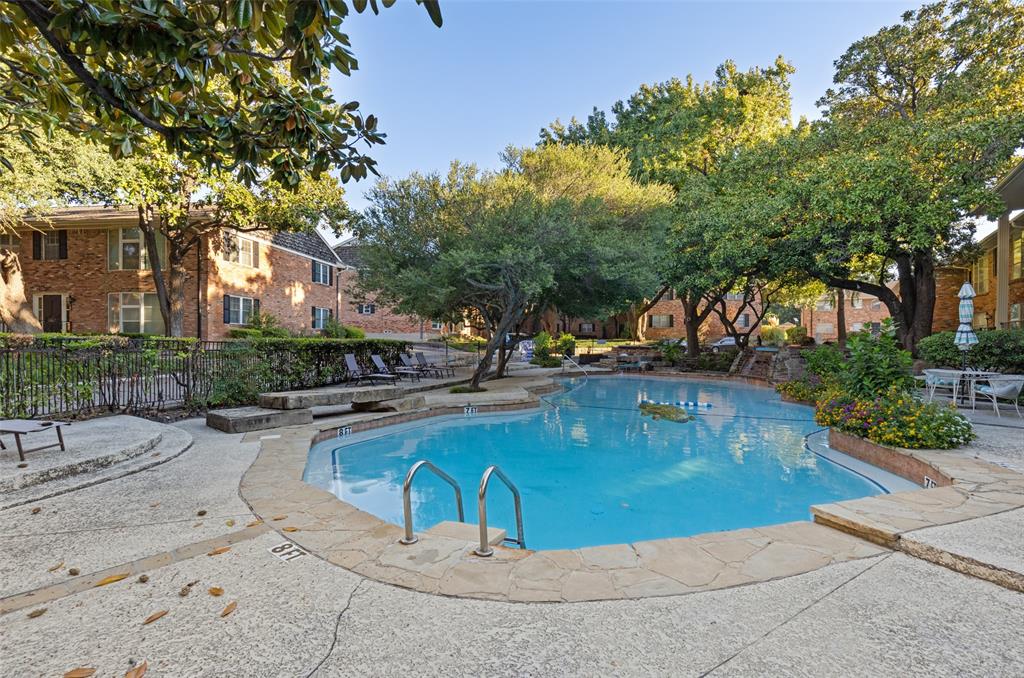3008 Mahanna Springs Drive, #A, Dallas, TX 75235
