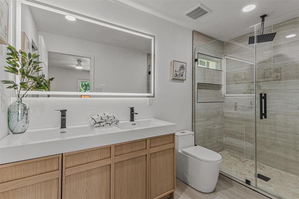 3745 Blue Trace Lane, Farmers Branch, TX 75244