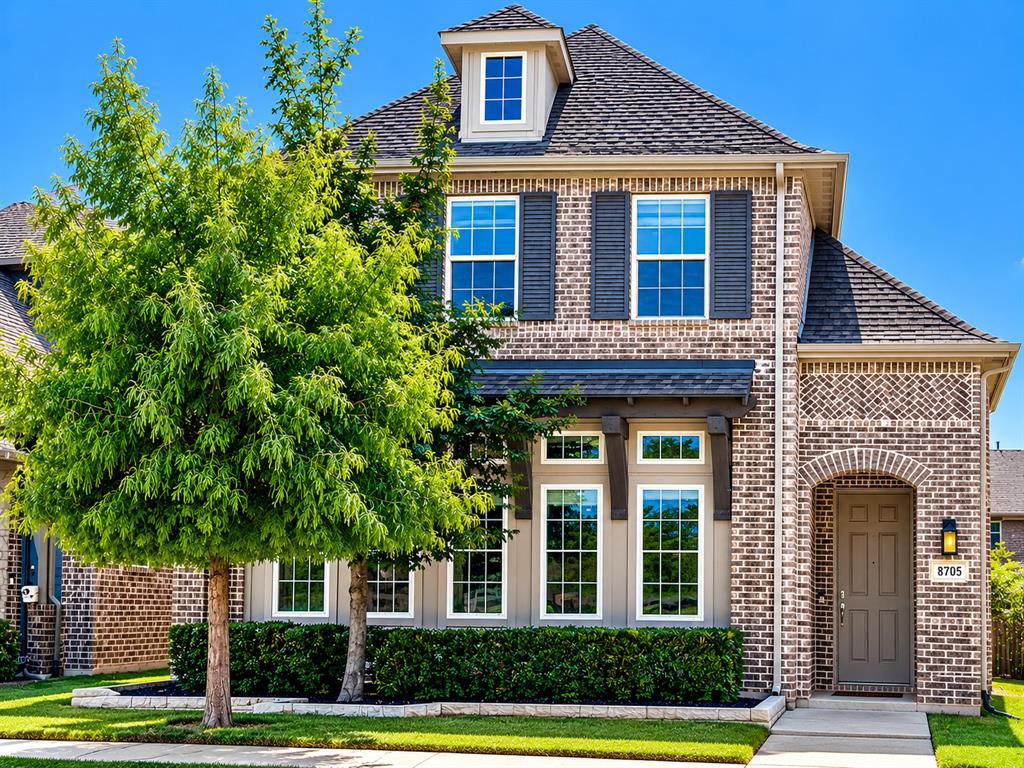Front Facade of the Property with Mature Landscapting Front Facade of the Property with Mature Landscapting