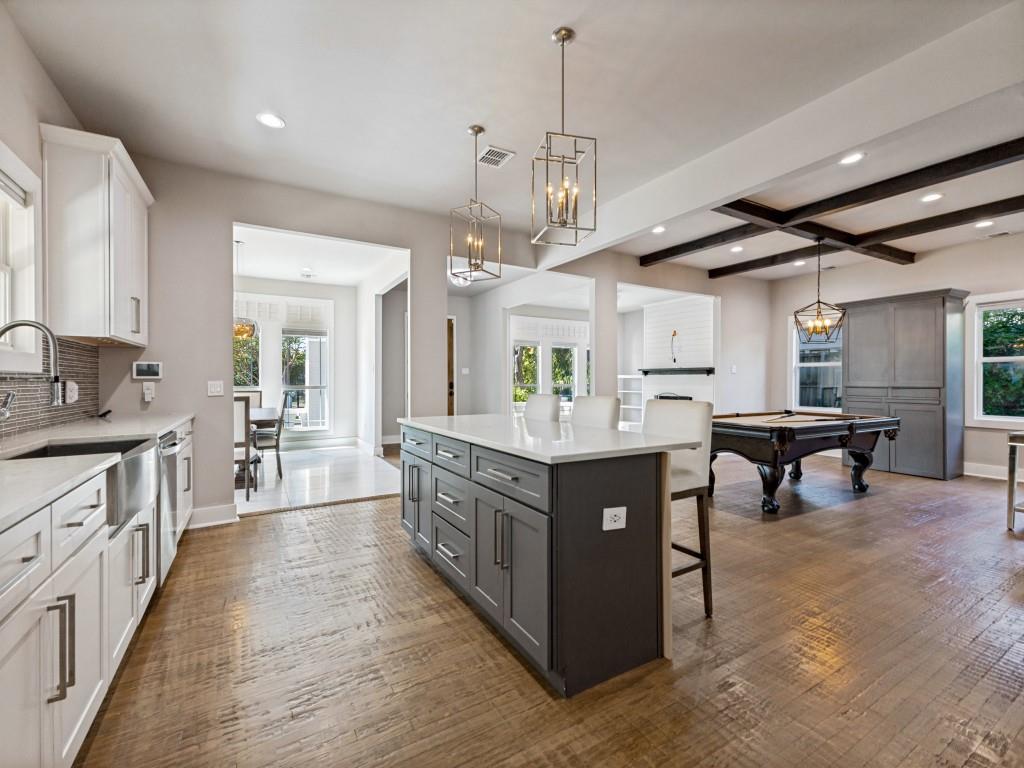 5611 Richmond Avenue, Dallas, TX 75206