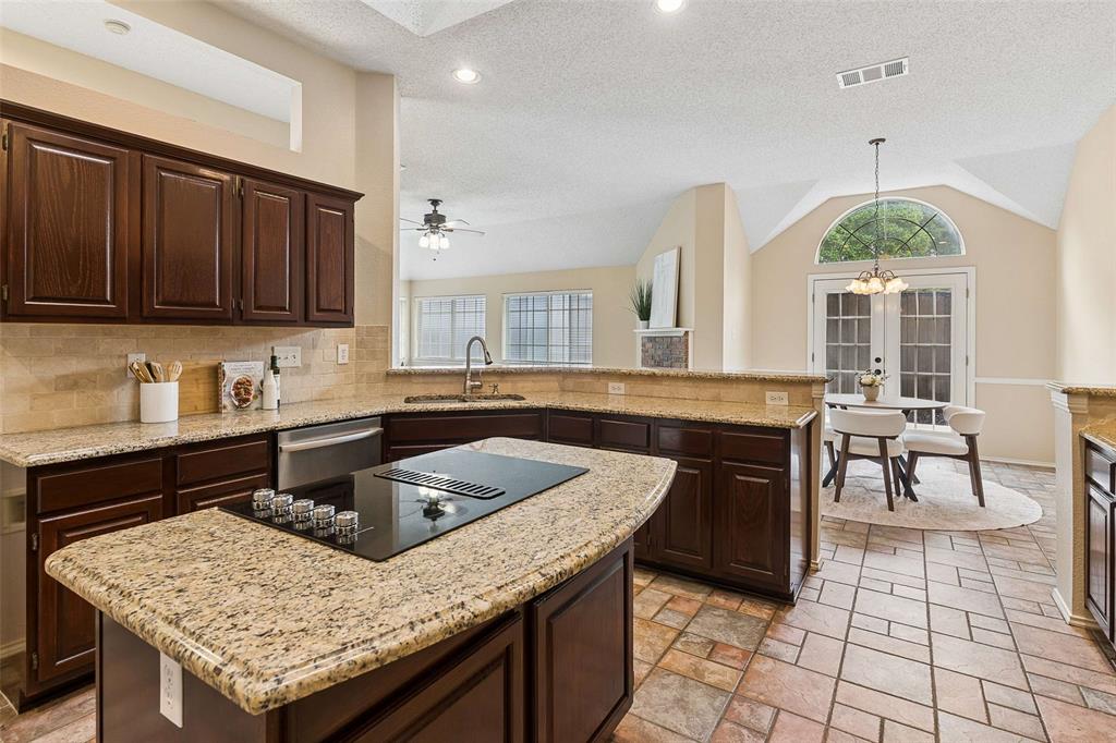2104 Gent Drive, Plano, TX 75025