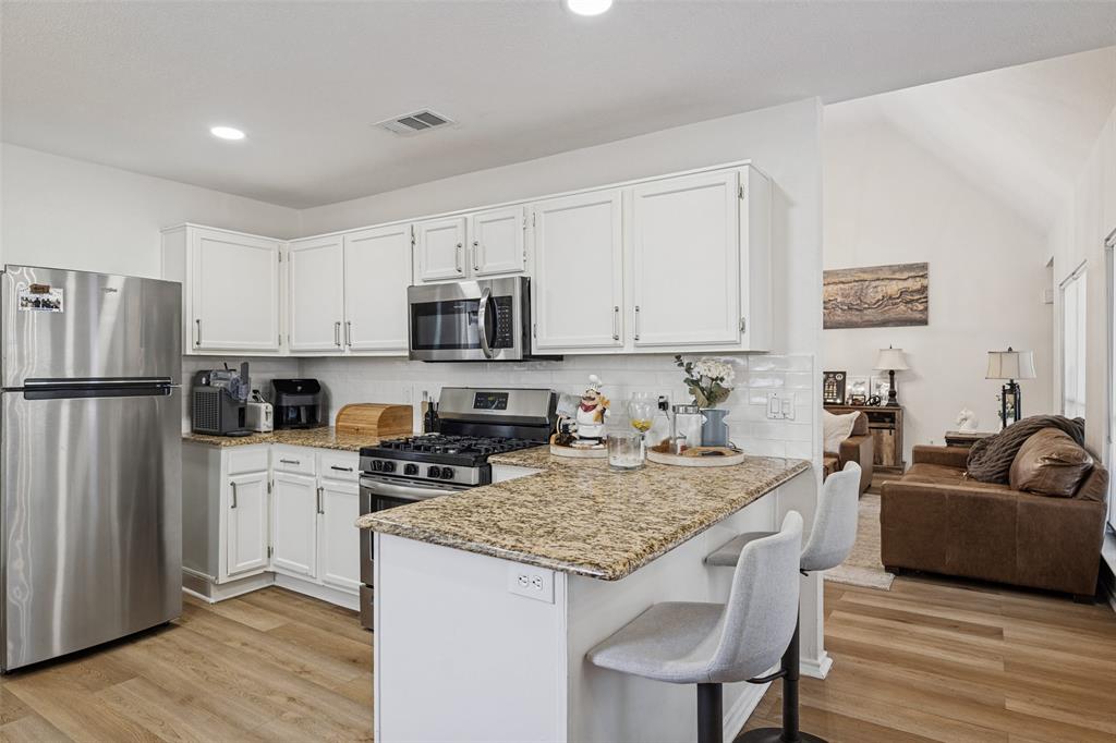 8205 Pacific Pearl Drive, Rowlett, TX 75089