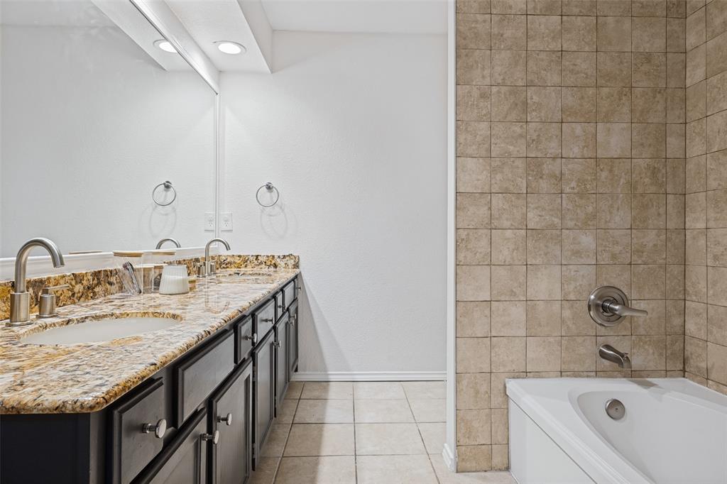 8205 Pacific Pearl Drive, Rowlett, TX 75089