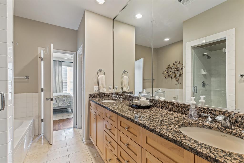 4310 Buena Vista Street, #24, Dallas, TX 75205