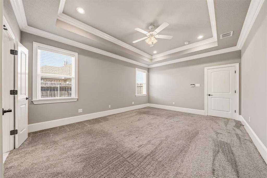 616 Hunton Lane, Robinson, TX 76706