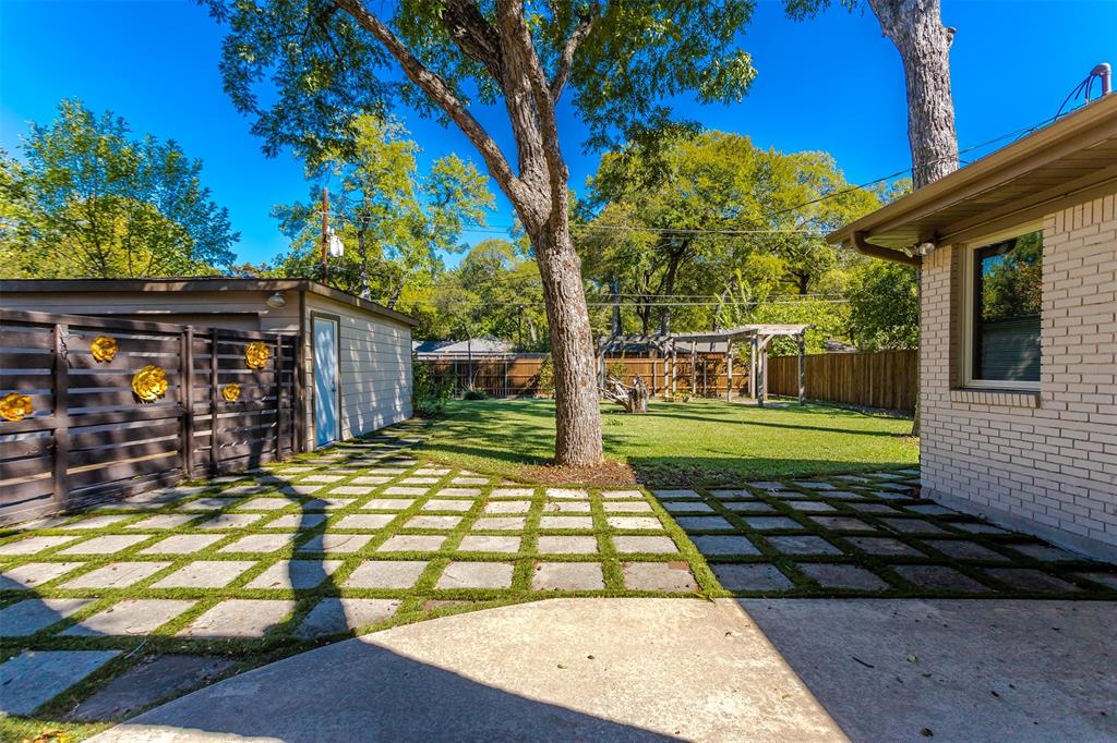 924 Sylvania Drive, Dallas, TX 75218