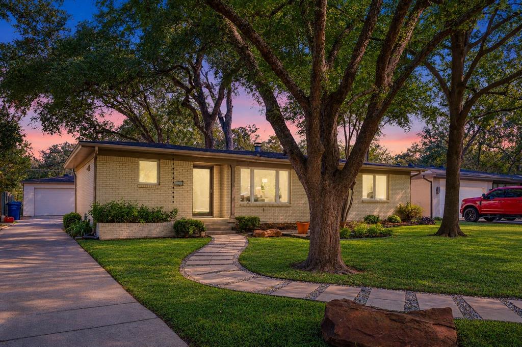 924 Sylvania Drive, Dallas, TX 75218