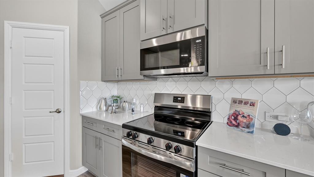 1500 SHELDON Drive, DeSoto, TX 75115