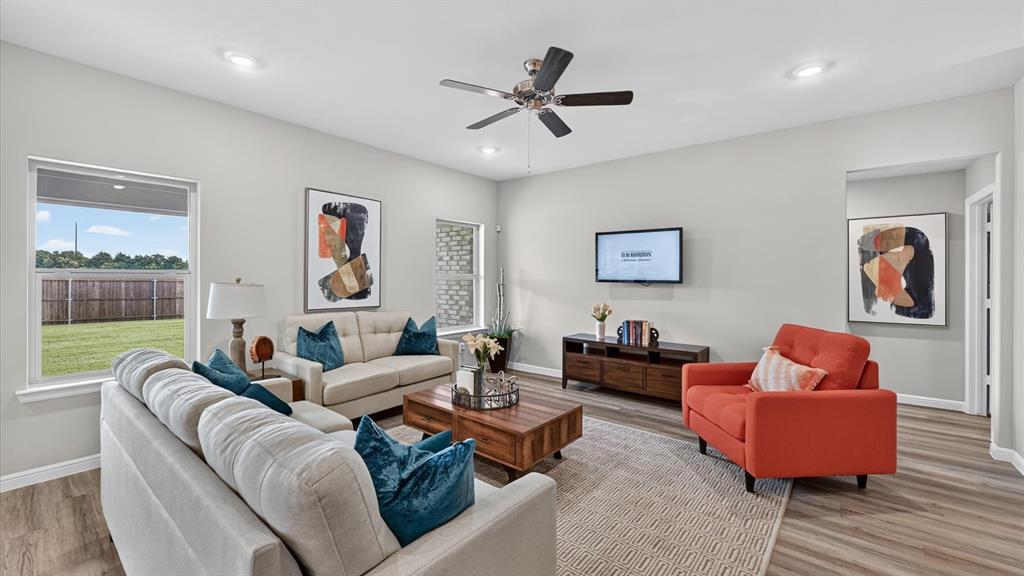 1500 SHELDON Drive, DeSoto, TX 75115