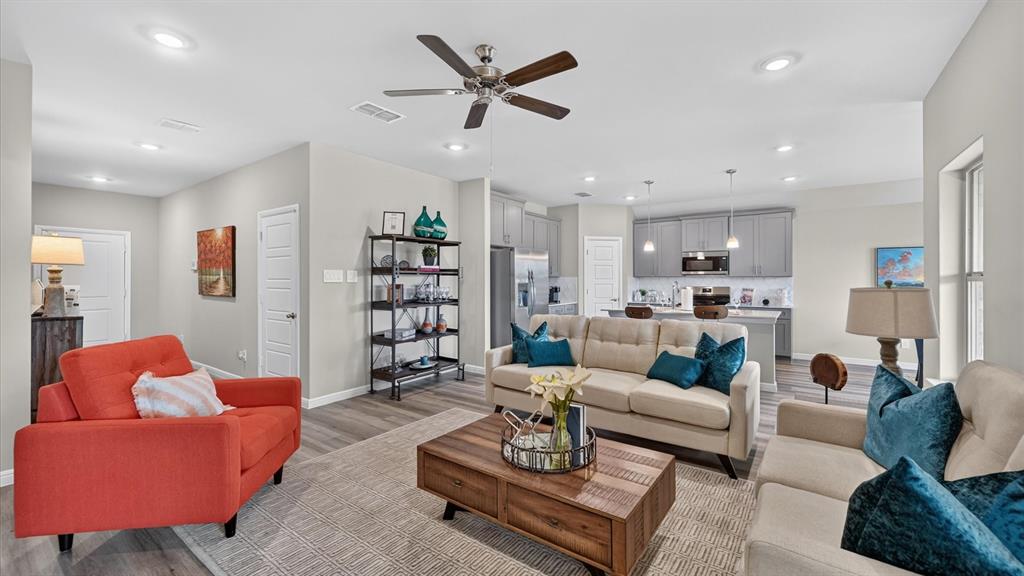 1500 SHELDON Drive, DeSoto, TX 75115