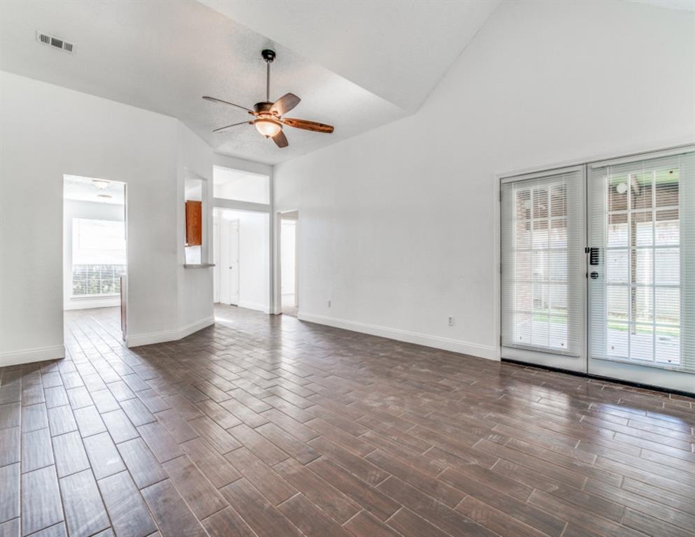514 Meadow Lane, Forney, TX 75126