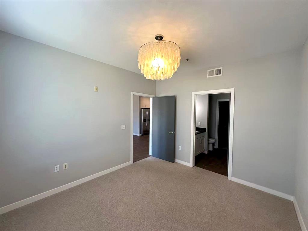 5609 Smu Boulevard, #305, Dallas, TX 75206