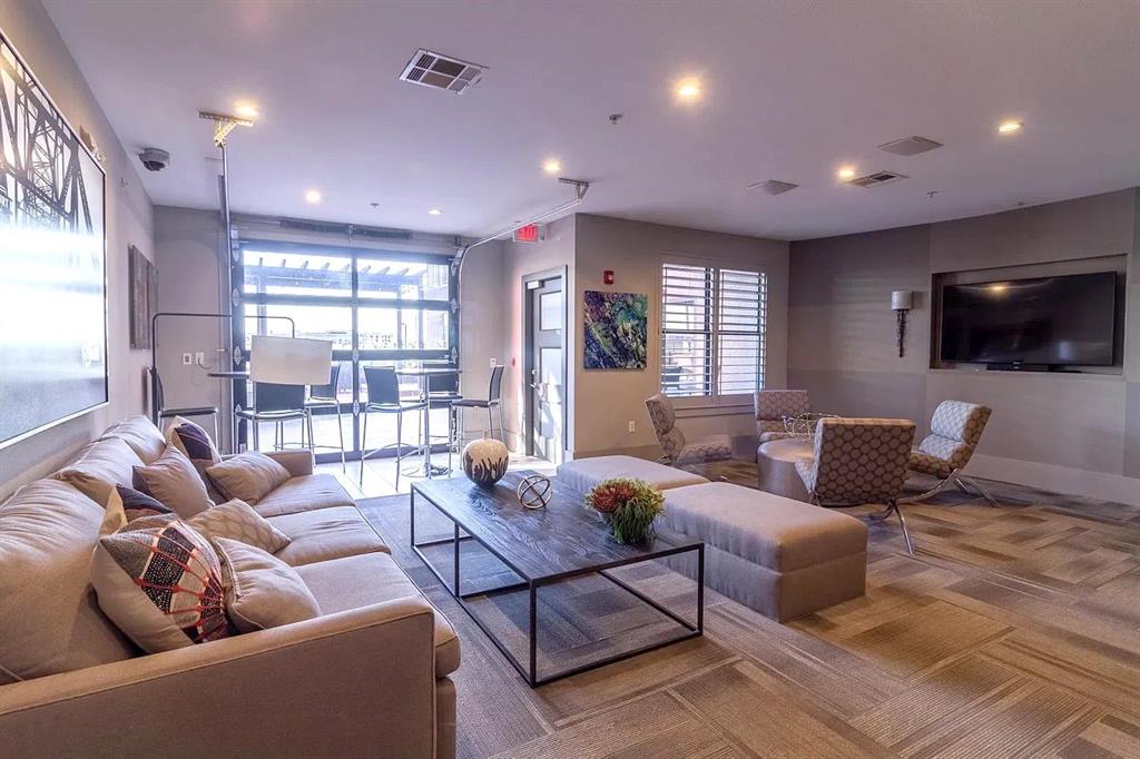 5609 Smu Boulevard, #305, Dallas, TX 75206