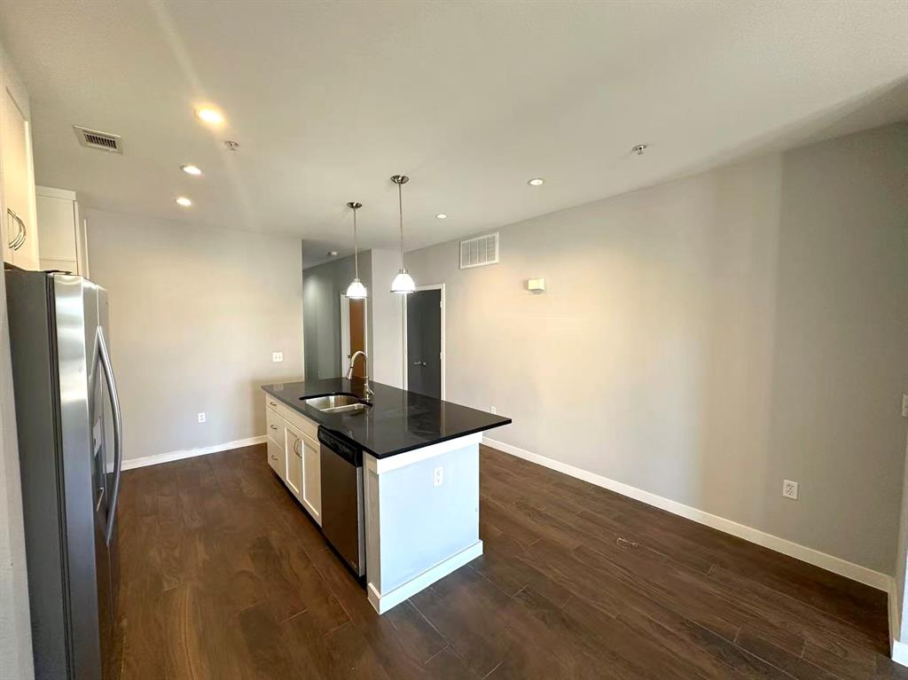 5609 Smu Boulevard, #305, Dallas, TX 75206