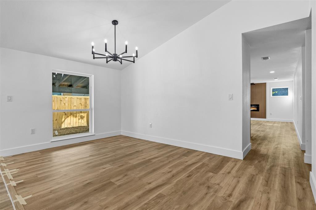 717 Bluebonnet Drive, Grand Prairie, TX 75052