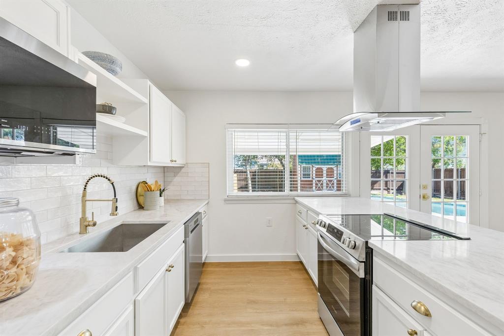 1902 Edna Smith Drive, Garland, TX 75040 1902 Edna Smith Drive, Garland, TX 75040
