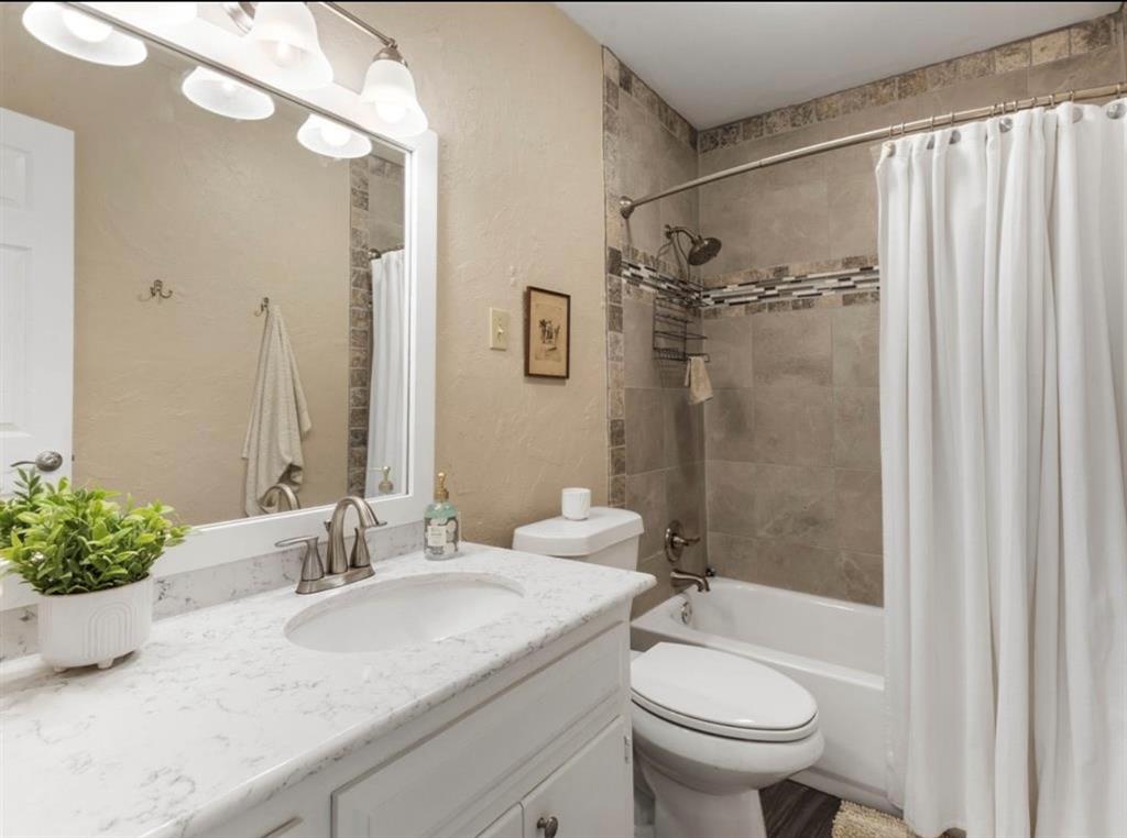 5016 Elms Court, Granbury, TX 76049