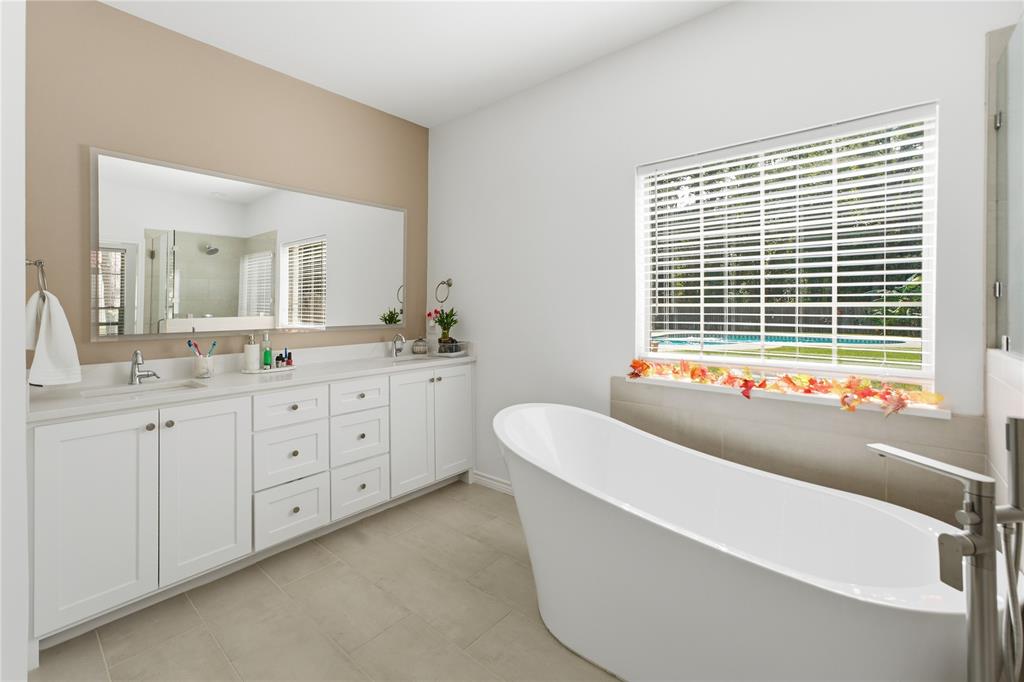 22676 Diamond Bay Drive, Frankston, TX 75763