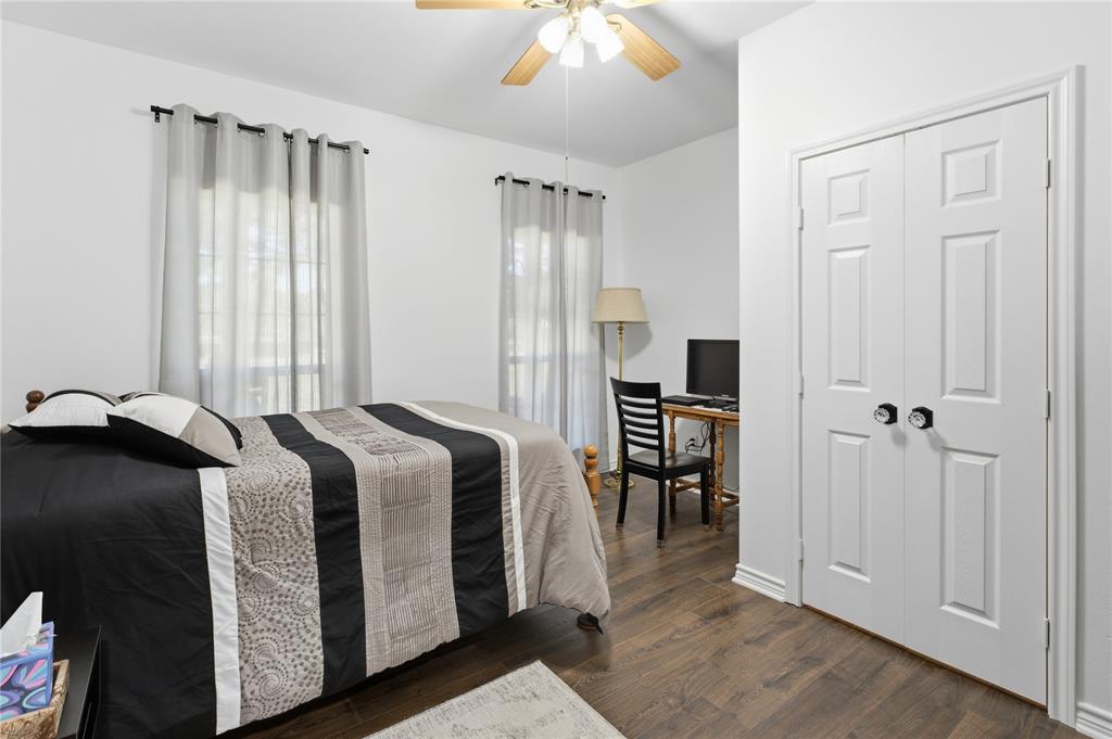 22676 Diamond Bay Drive, Frankston, TX 75763