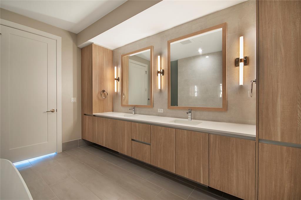 3001 Maple Avenue, #2207, Dallas, TX 75201 3001 Maple Avenue, #2207, Dallas, TX 75201