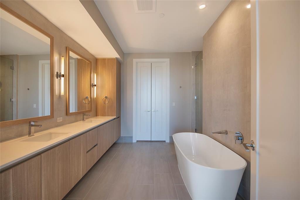 3001 Maple Avenue, #2207, Dallas, TX 75201