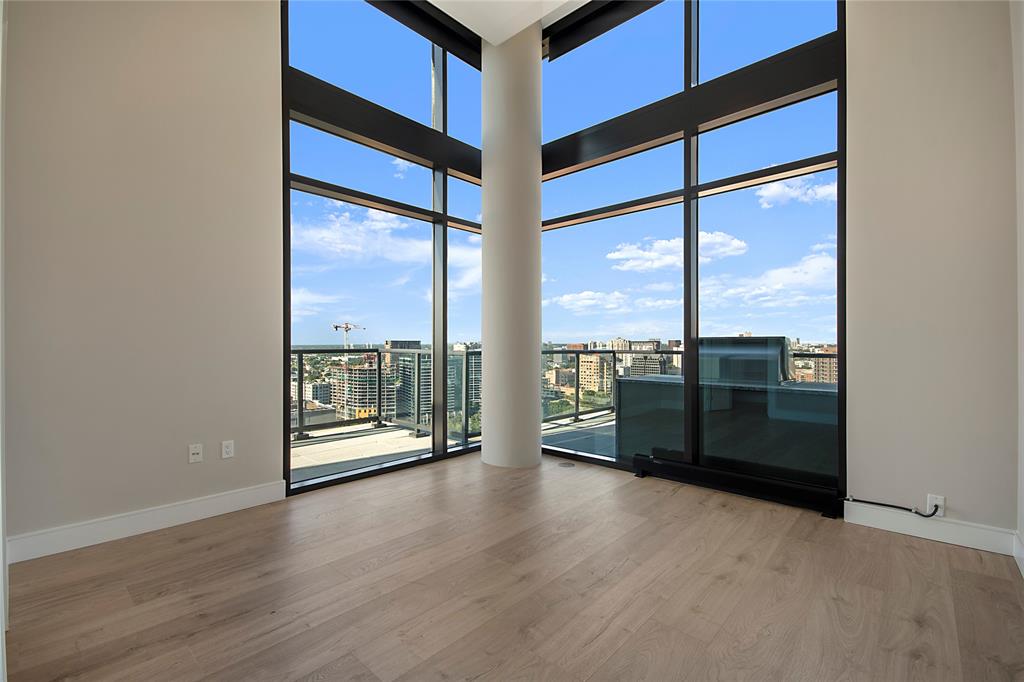 3001 Maple Avenue, #2207, Dallas, TX 75201