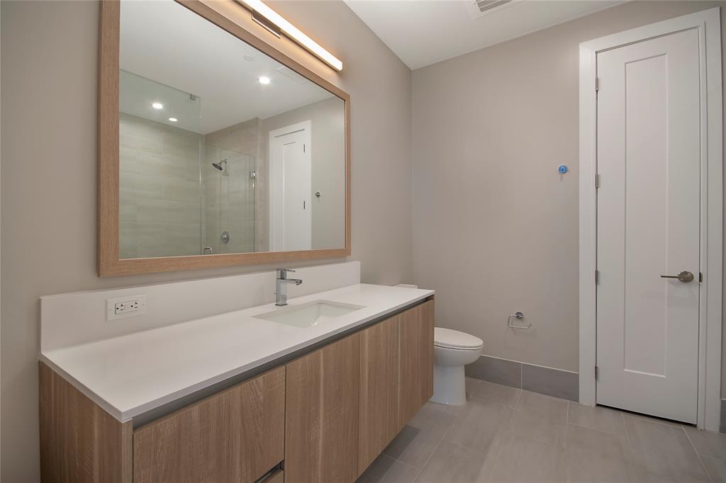 3001 Maple Avenue, #2207, Dallas, TX 75201