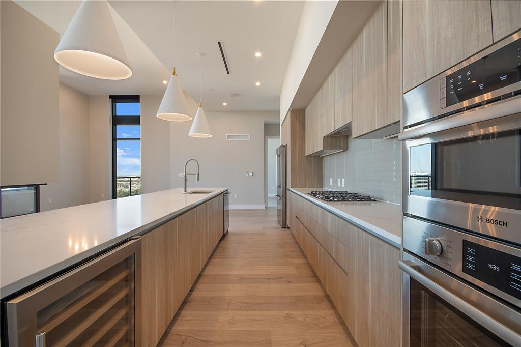 3001 Maple Avenue, #2207, Dallas, TX 75201