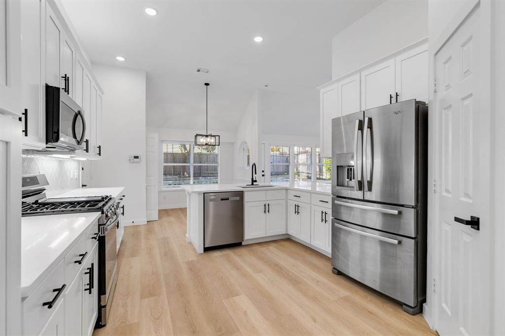 910 Blackstone Drive, Allen, TX 75002