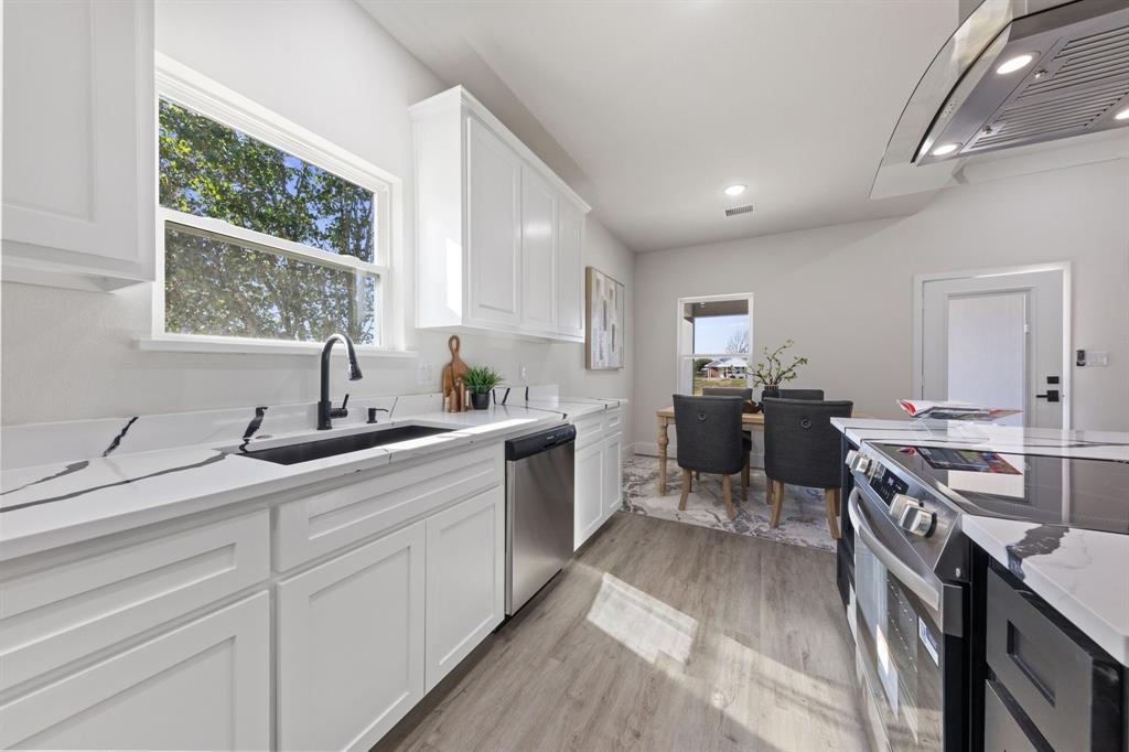 315 Windjammer Road, Gun Barrel City, TX 75156