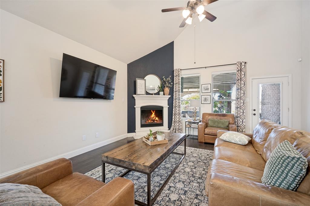 863 Mccall Drive, Fate, TX 75087