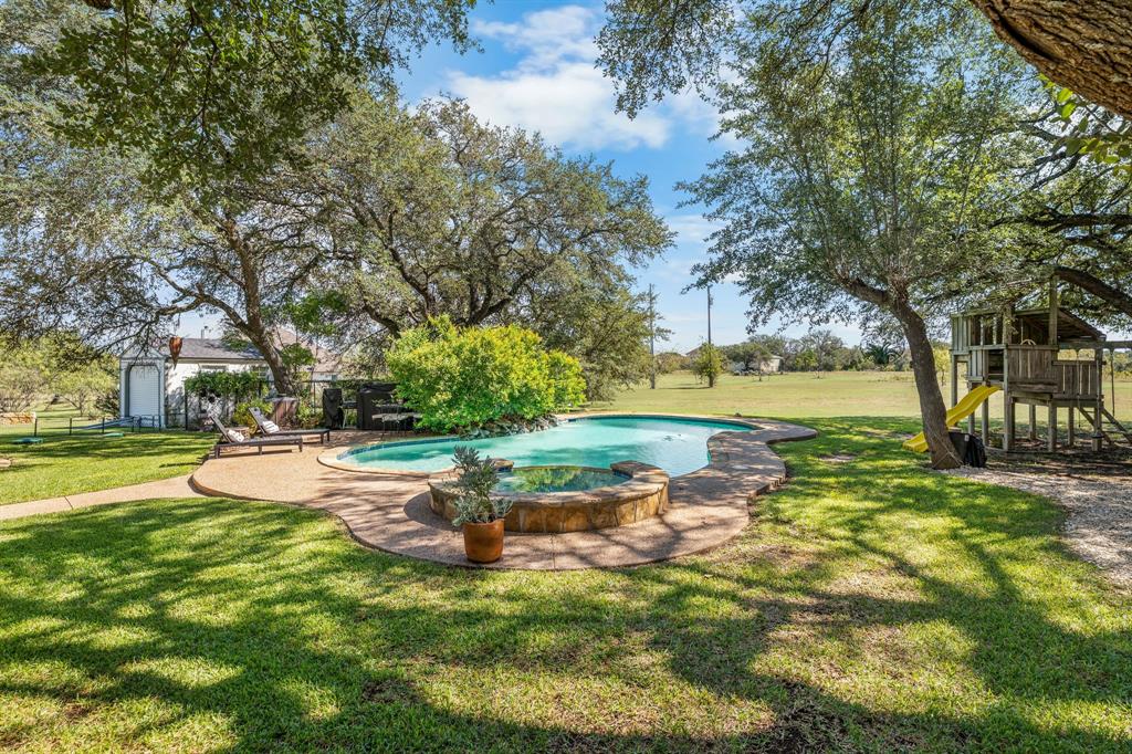 1540 Austin Hines Drive, China Spring, TX 76633