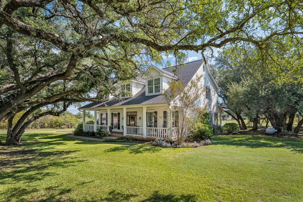 1540 Austin Hines Drive, China Spring, TX 76633