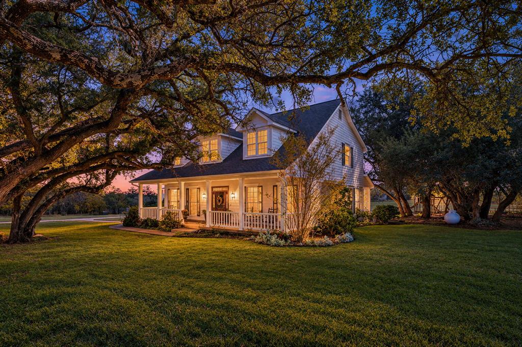 1540 Austin Hines Drive, China Spring, TX 76633