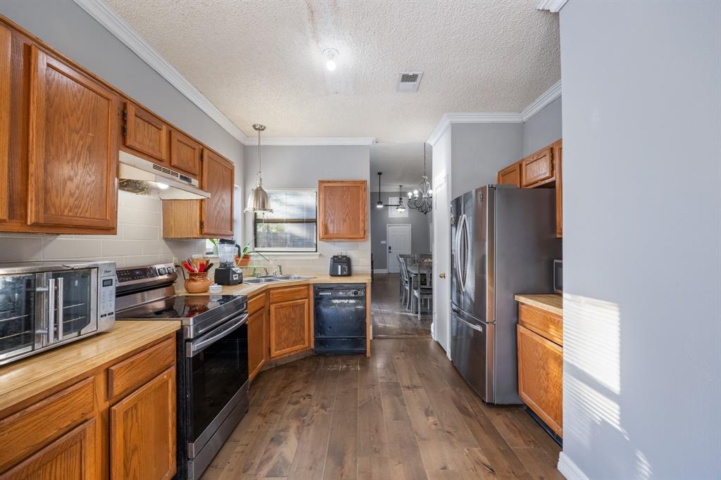 446 Appomattox Drive, Mesquite, TX 75149