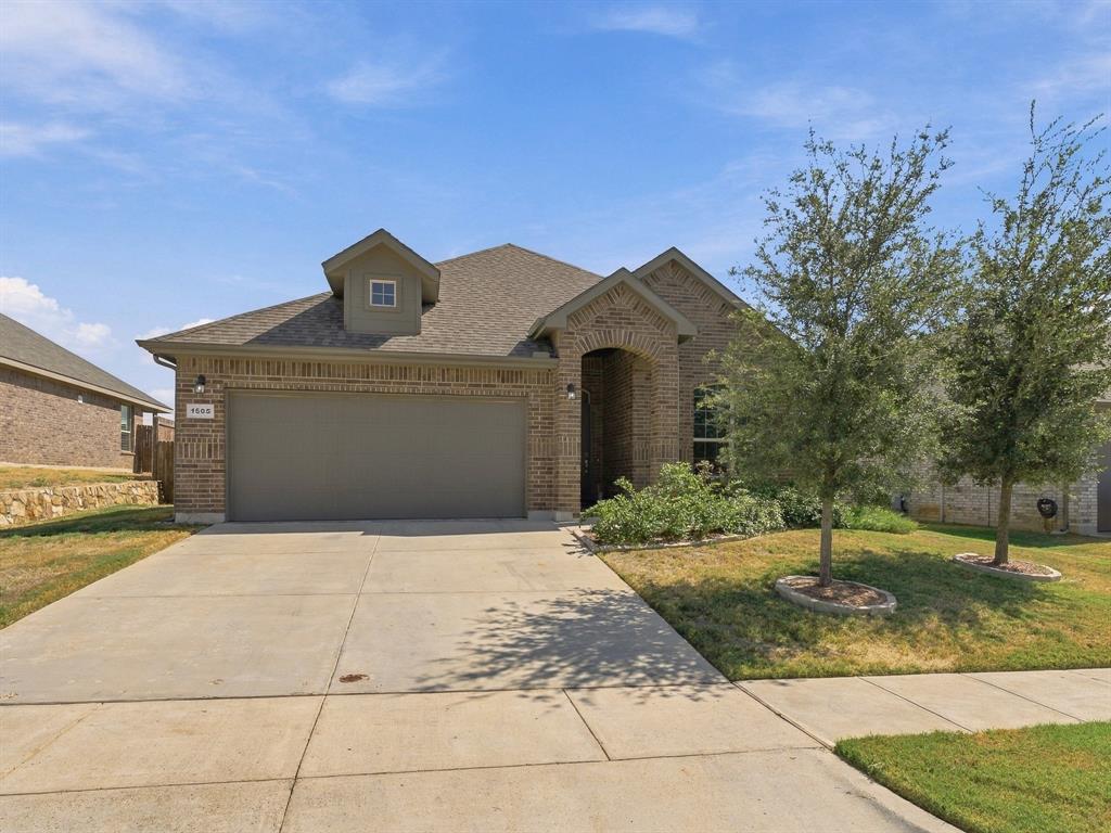 1505 Seabiscuit Drive, Granbury, TX 76049 1505 Seabiscuit Drive, Granbury, TX 76049