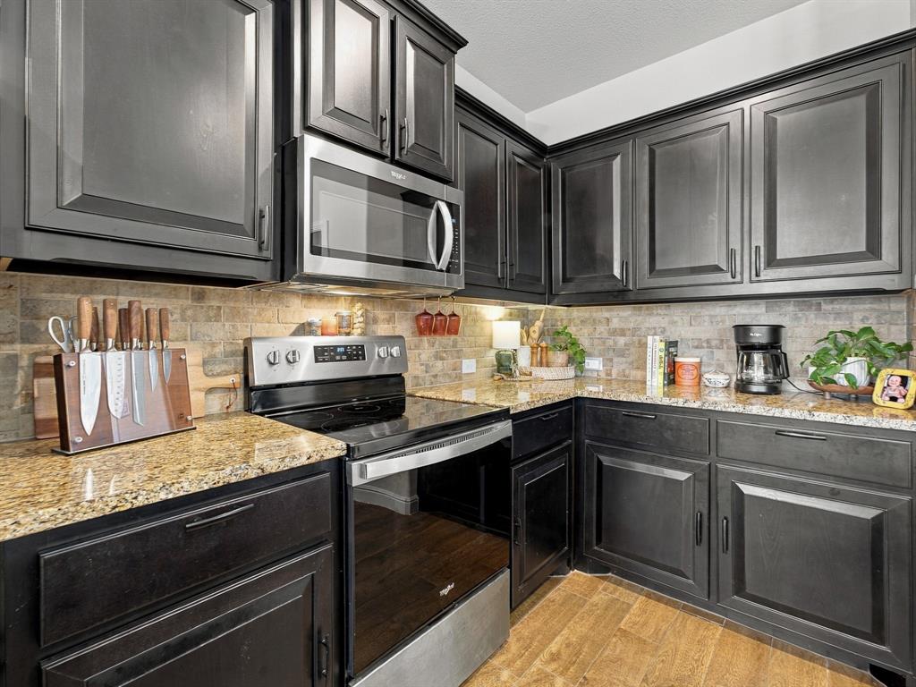 1505 Seabiscuit Drive, Granbury, TX 76049