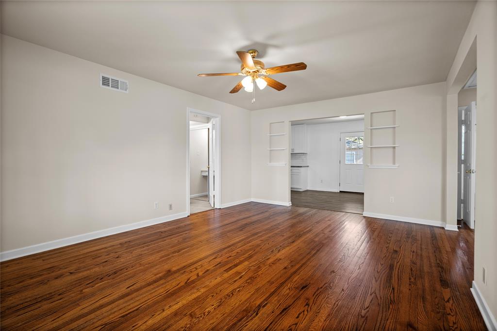 6439 Fisher Road, Dallas, TX 75214 6439 Fisher Road, Dallas, TX 75214