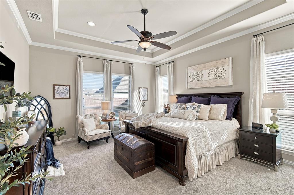 105 Piper Parkway, Waxahachie, TX 75165