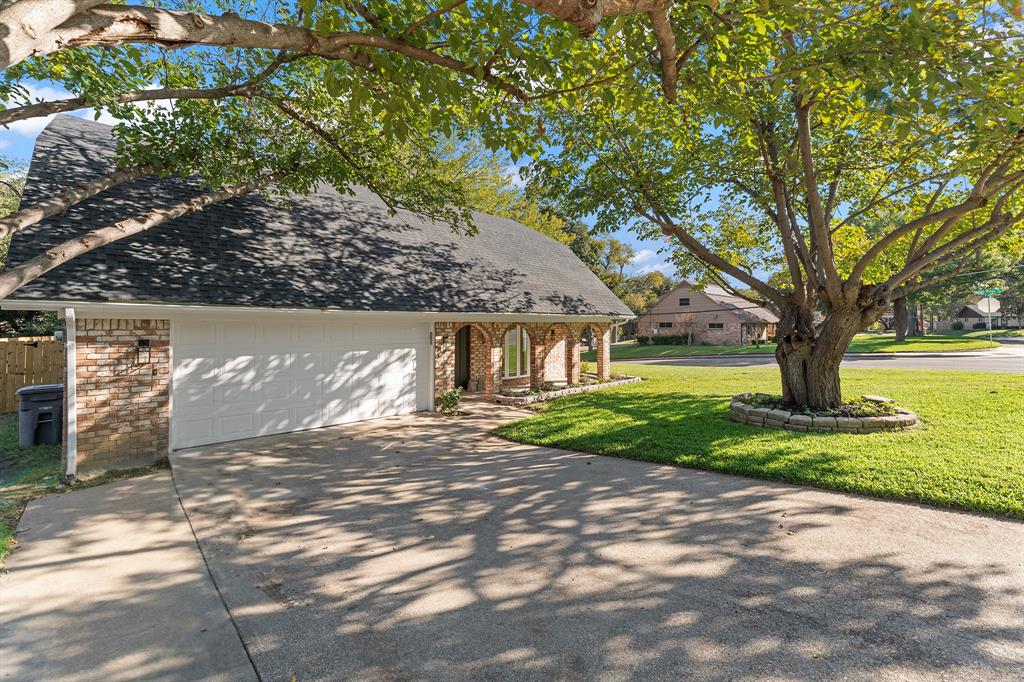 7250 Ridge Park Lane, Dallas, TX 75232