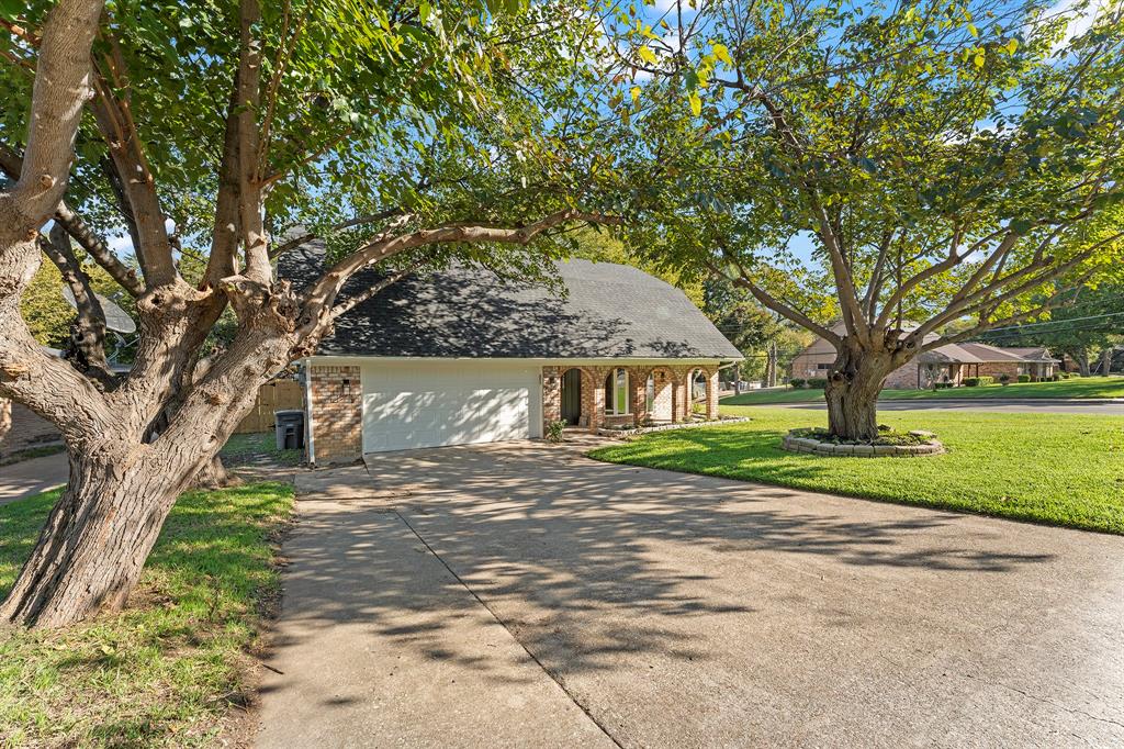 7250 Ridge Park Lane, Dallas, TX 75232