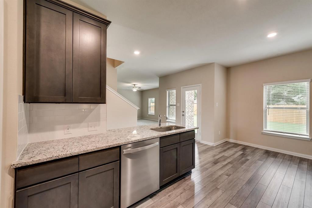 279 Moonstone Way, Princeton, TX 75407