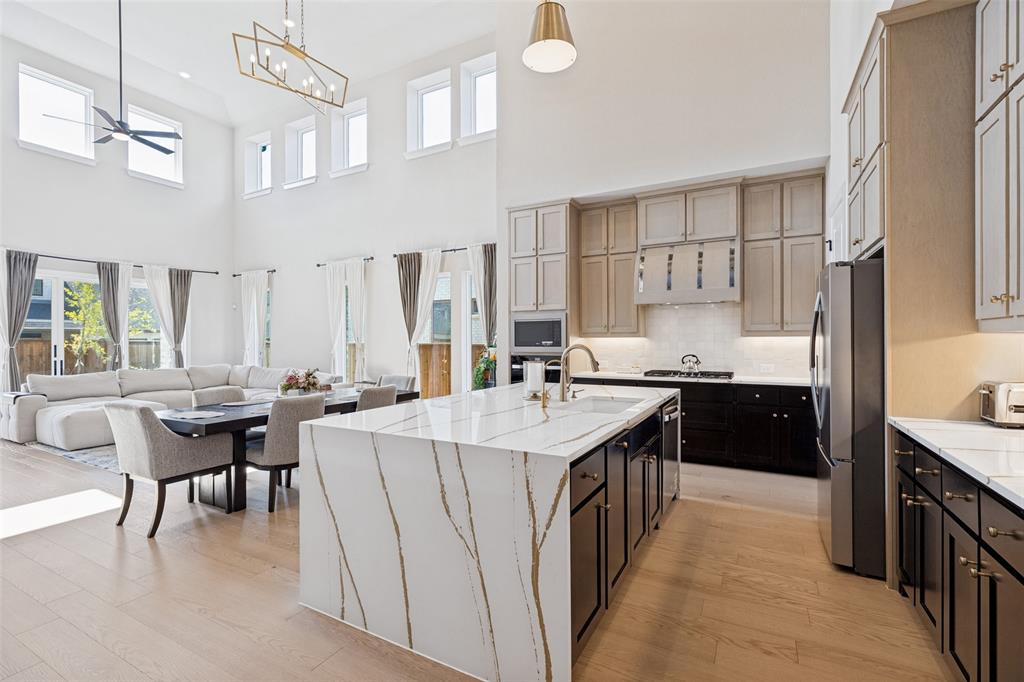 9282 Spindletree Drive, Frisco, TX 75035