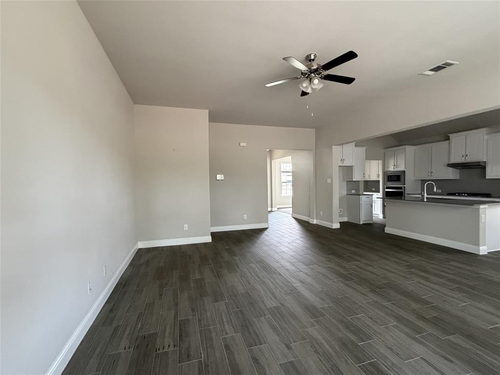 Open floorplan provides a plethora of home decorating options.