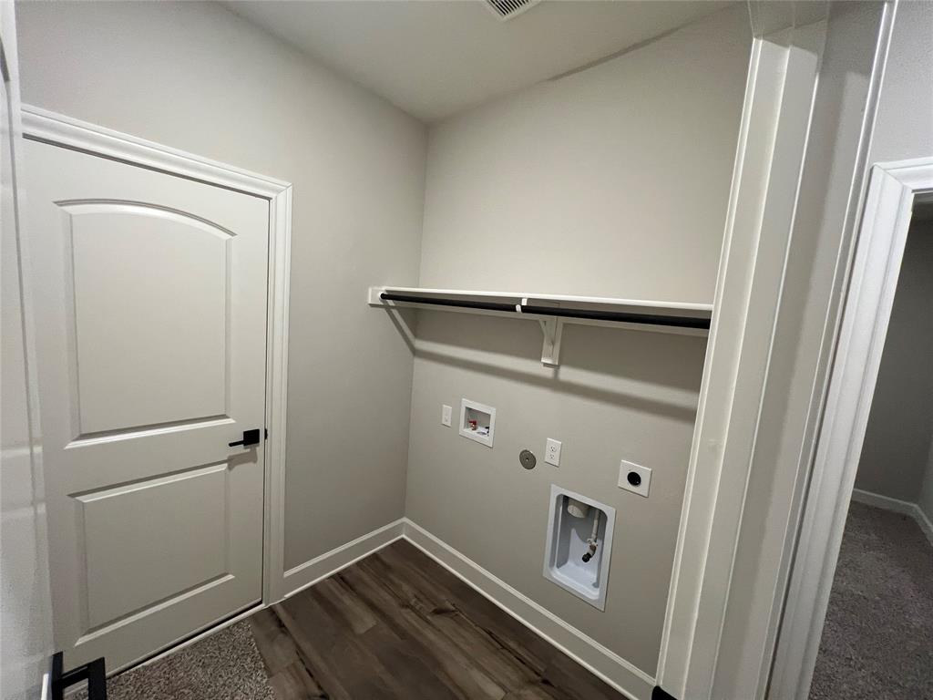 2028 Brentwood Drive, Anna, TX 75409