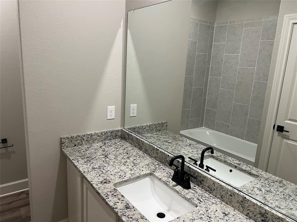 2028 Brentwood Drive, Anna, TX 75409