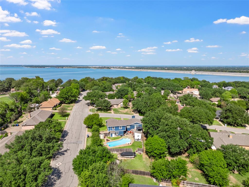 4324 Green Point Drive, Waco, TX 76710